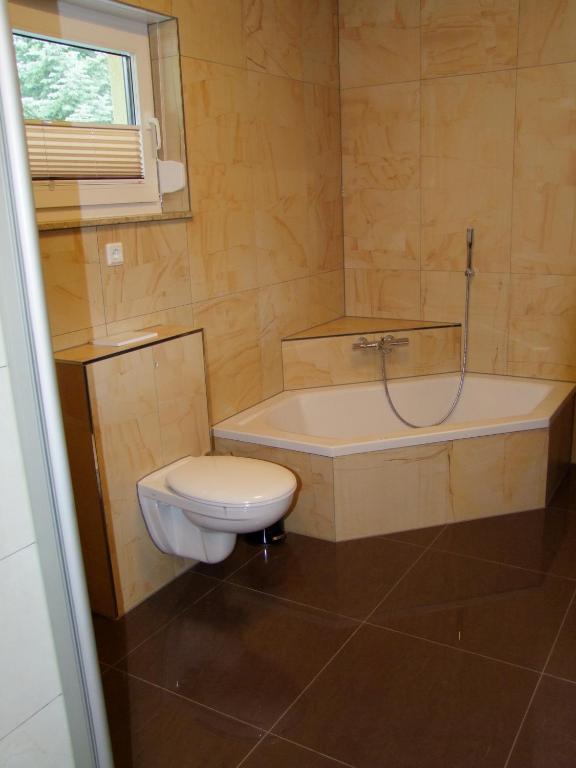 Ferienhaus "Kräuterhexe" mit Wasserbett 200x200cm room 6